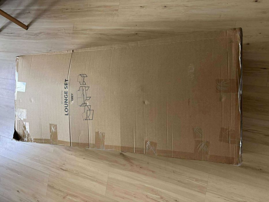 Kanapa szara ogrodowa risveden