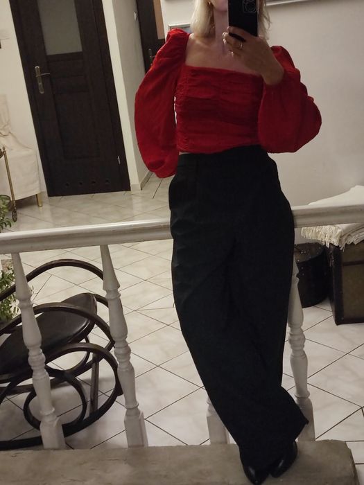 Top z bufiastymi rękawami Vero Moda rozmiar M