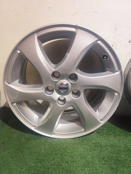 Felgi aluminiowe OE Volvo S60 V60 16" 7J Et50 5x108
