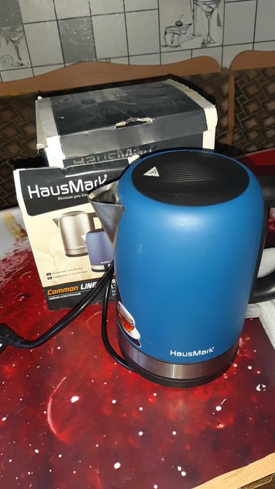 Чайник електричний