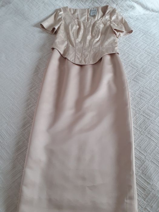 Roupa de cerimónia de senhora, Augustus, Cabotine