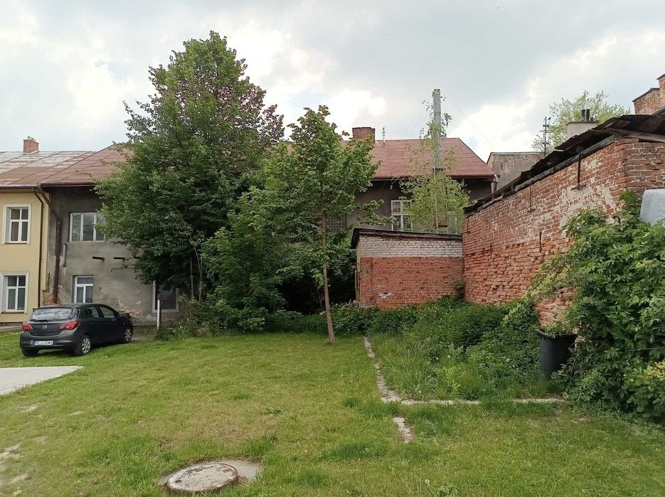 Mieszkania , kamienica , Cieszanów