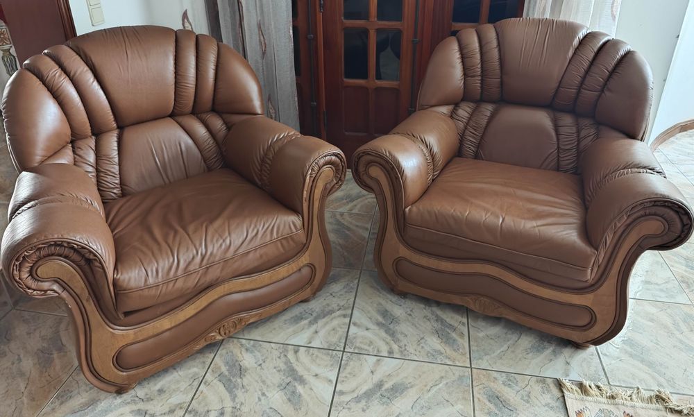 Conjunto 3 Sofás pele genuína