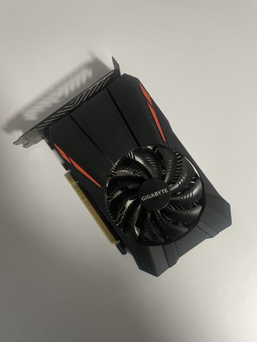 Відеокарта Nvidia 1050Ti 4Gb