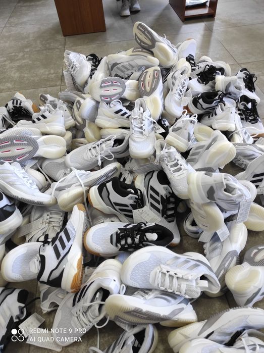 ОРИГІНАЛ 100% Кросівки Adidas Crazy Flight 5 .