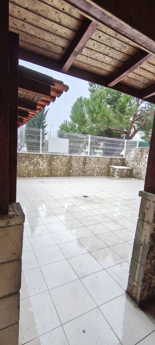 Vendo T1+1 com terraço e  parqueamento