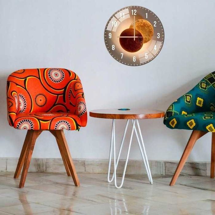 Szklany zegar cichy nietykający do salonu, sypialni biura