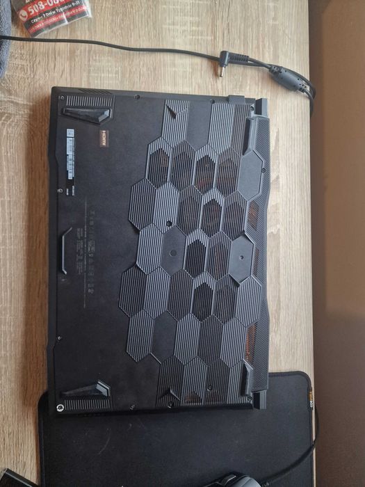 Laptop gamingowy MSI katana gf76 17'' I-7 3070 + plecak