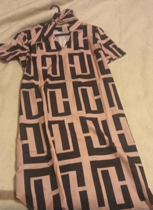 Vestido moderno, de Verão