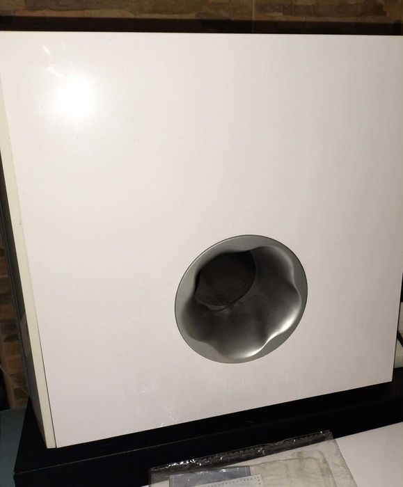 Subwoofer Yamaha NS-SW300 Aktywny 250W biały połysk