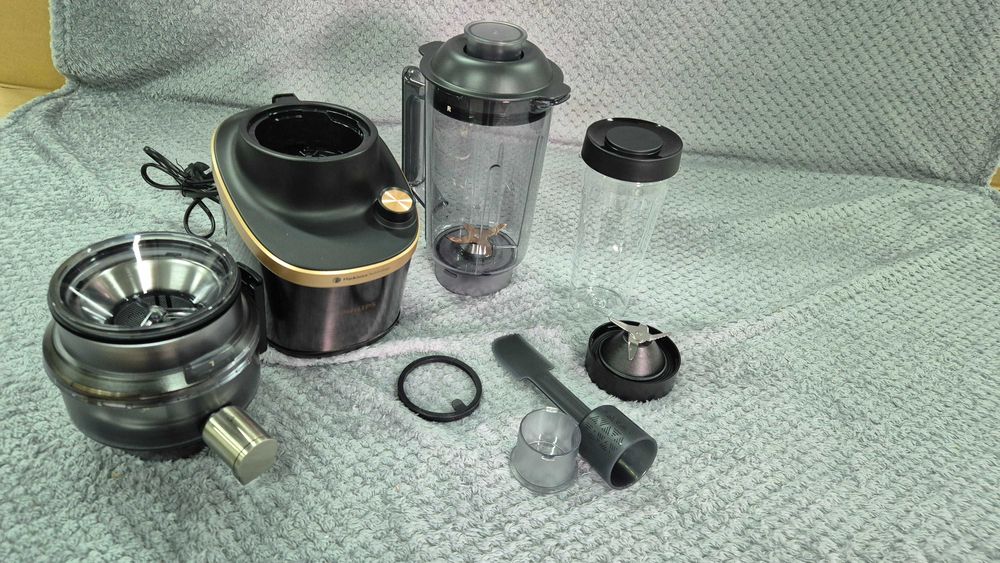 Blender kielichowy Philips HR3770/10 1500 W czarny