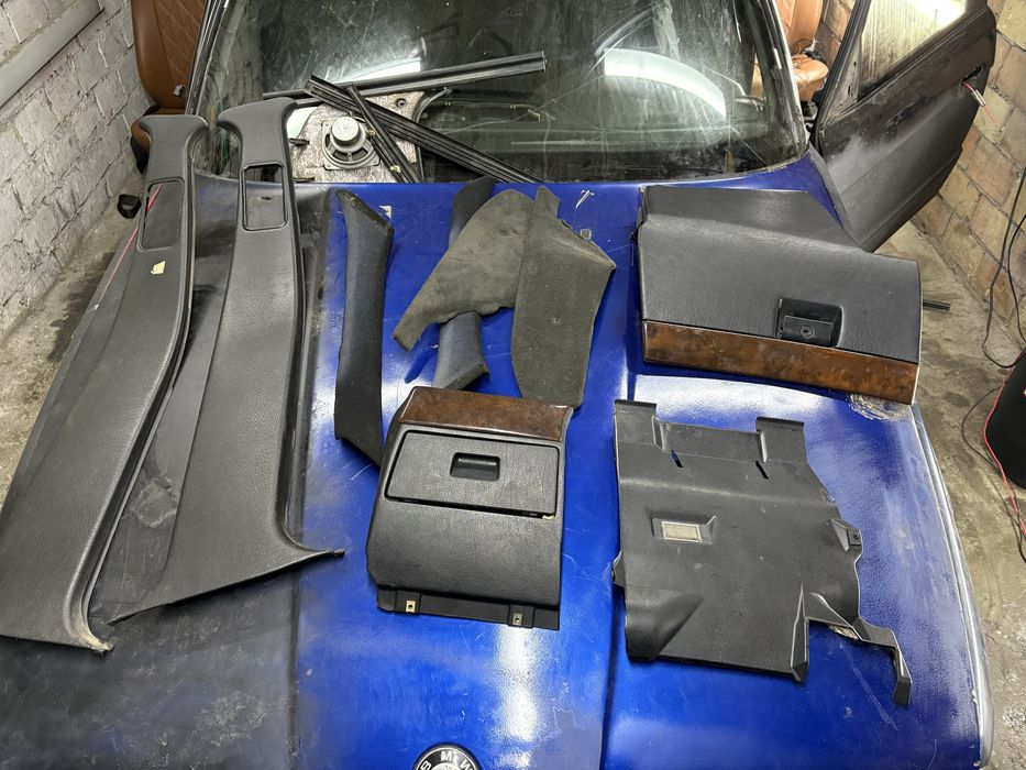 Черный потолок под люк bmw e34