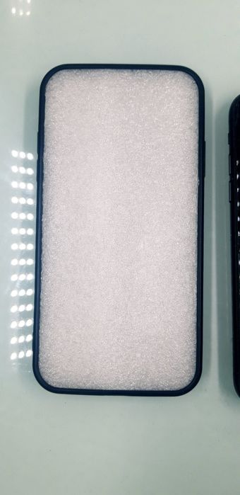 iPhone 11 para reparação ou peças ler discrição.