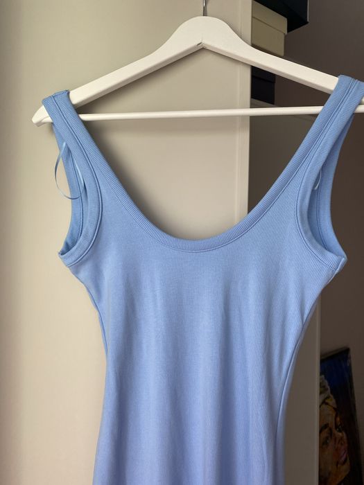 Nowa, obcisla sukienka Reserved