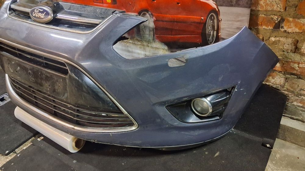 Передній бампер Ford c-max mk2 AM51-R17K757-A