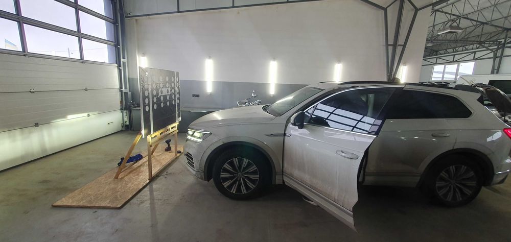 Діагностика, калібровка та ремонт адаптивного круїз-контролю ACC, ADAS