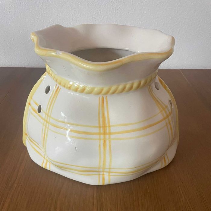 Glazed Ceramic Jar435562882469744641