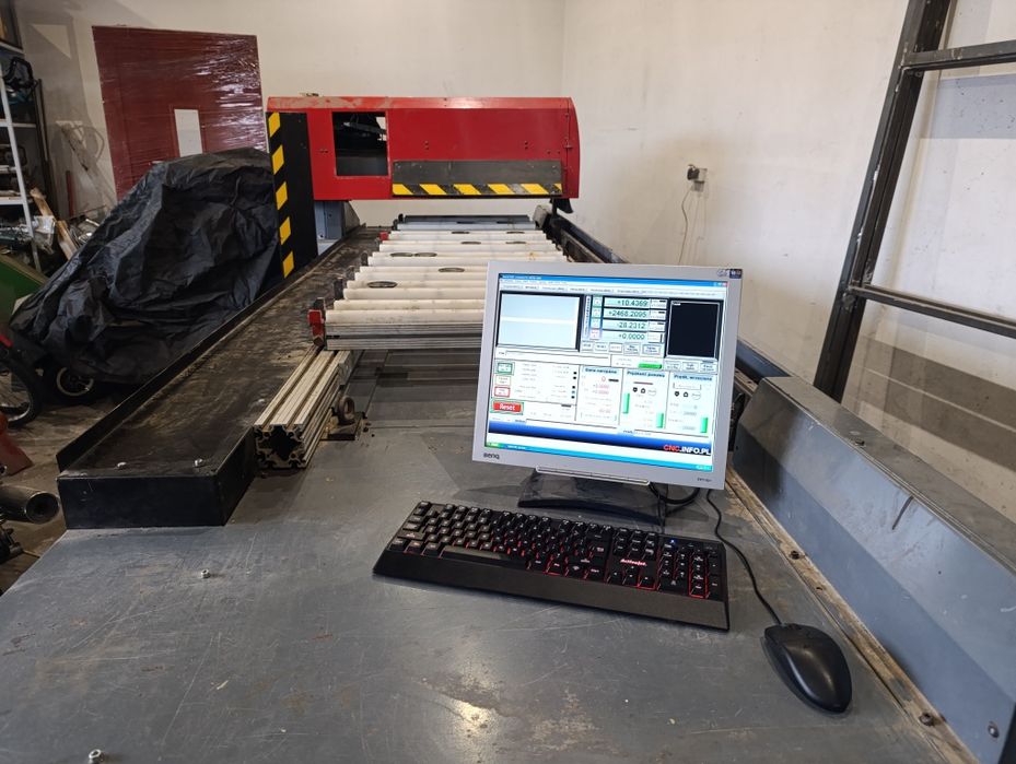 Maszyna -Frezarka CNC firmy EMCO.  DC 70