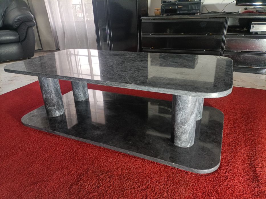 Mesa em Mármore Massisa modelo Único ! COMO NOVA