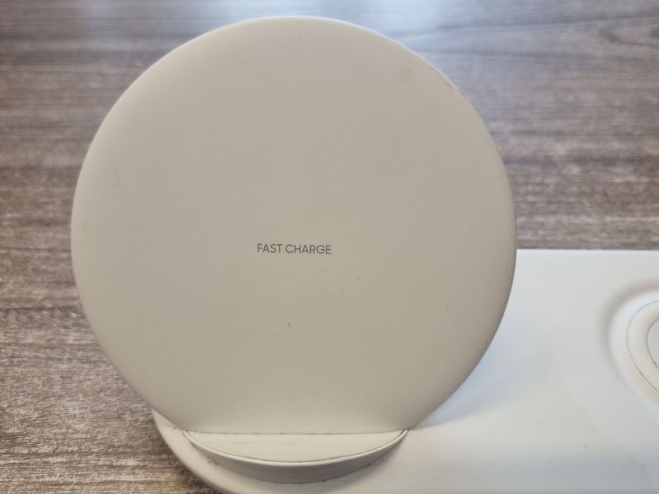 Ładowarka indukcyjna Samsung Fast Charge Duo EP-N6100