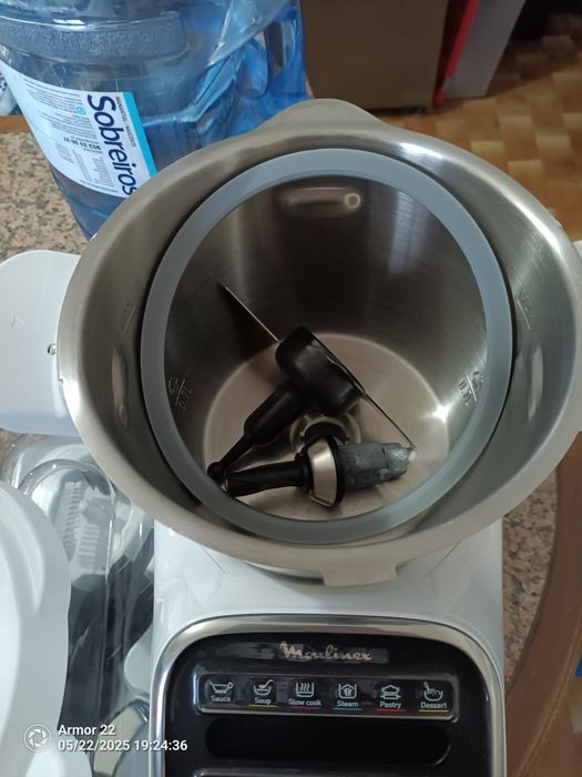 Vendo robô de cozinha Moulinex