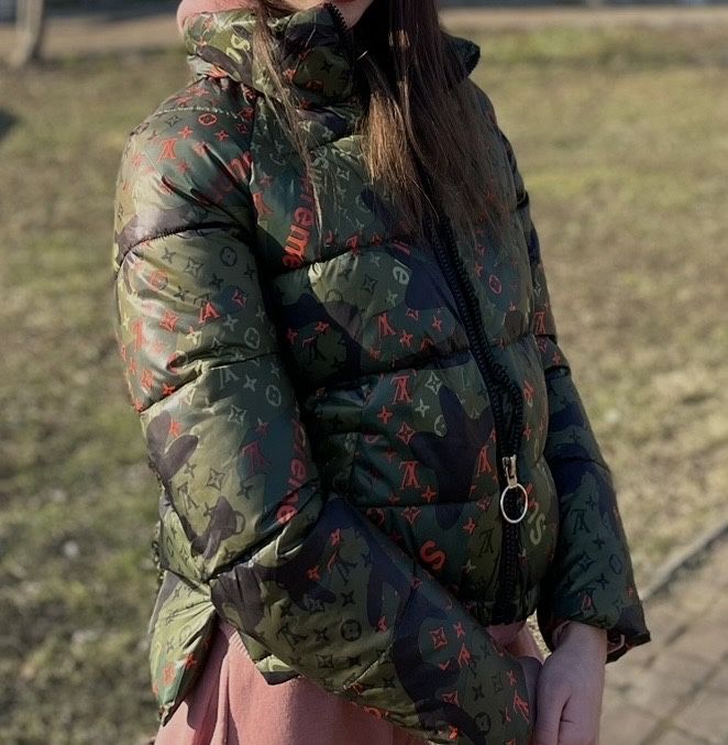 Демісезонна курточка