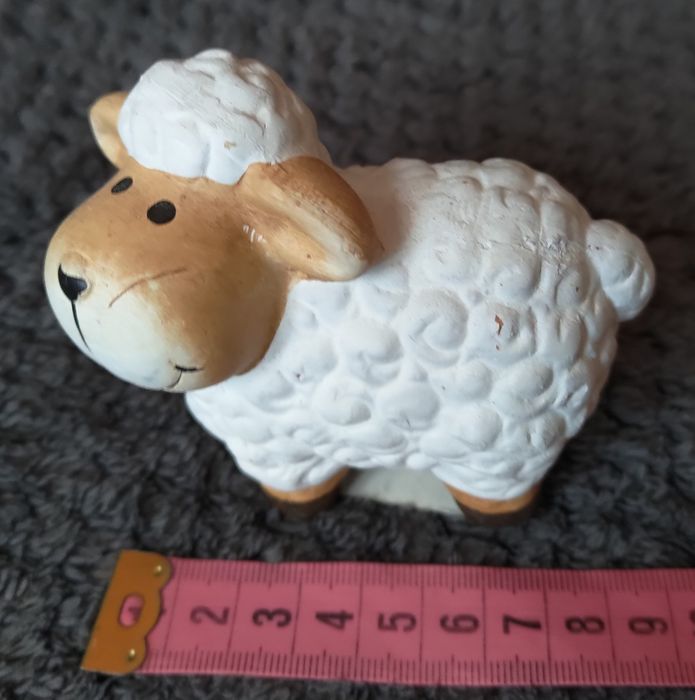 Ceramiczny baranek wielkanocny