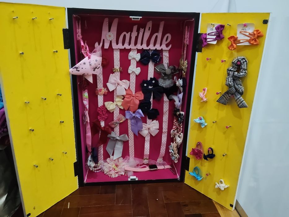 Porta arcos criança e porta ganchos