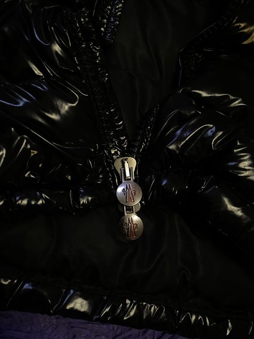 пуховик куртка Moncler