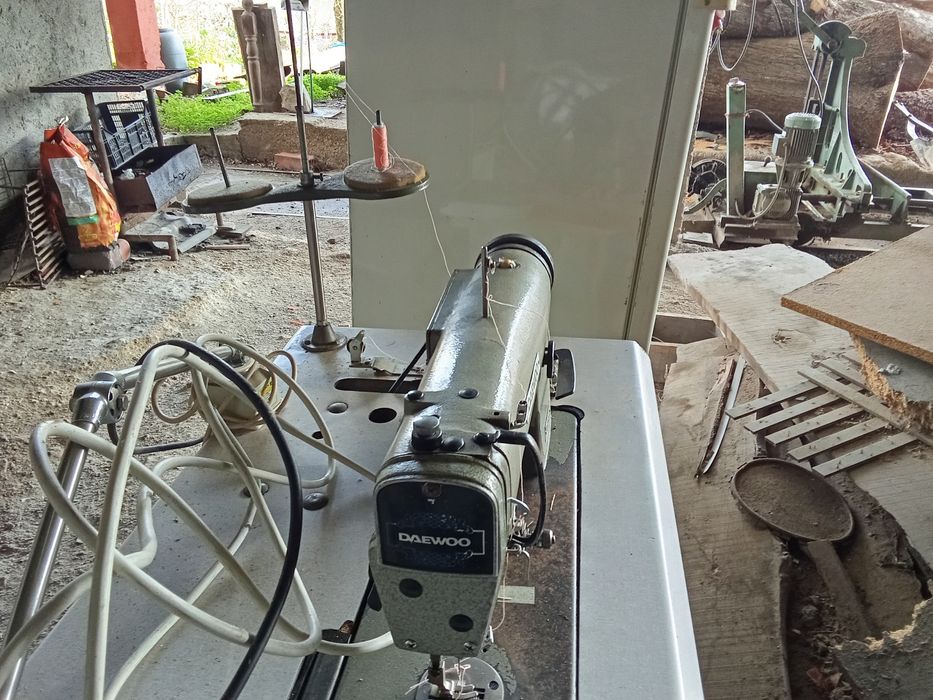 Vendo máquina de costura industrial