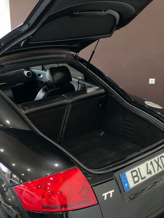 Audi TT 3.2 V6 QUATTRO