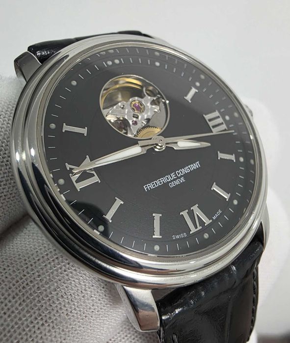 Чоловічий годинник Frederique Constant Heartbeat Automatic FC-303/310