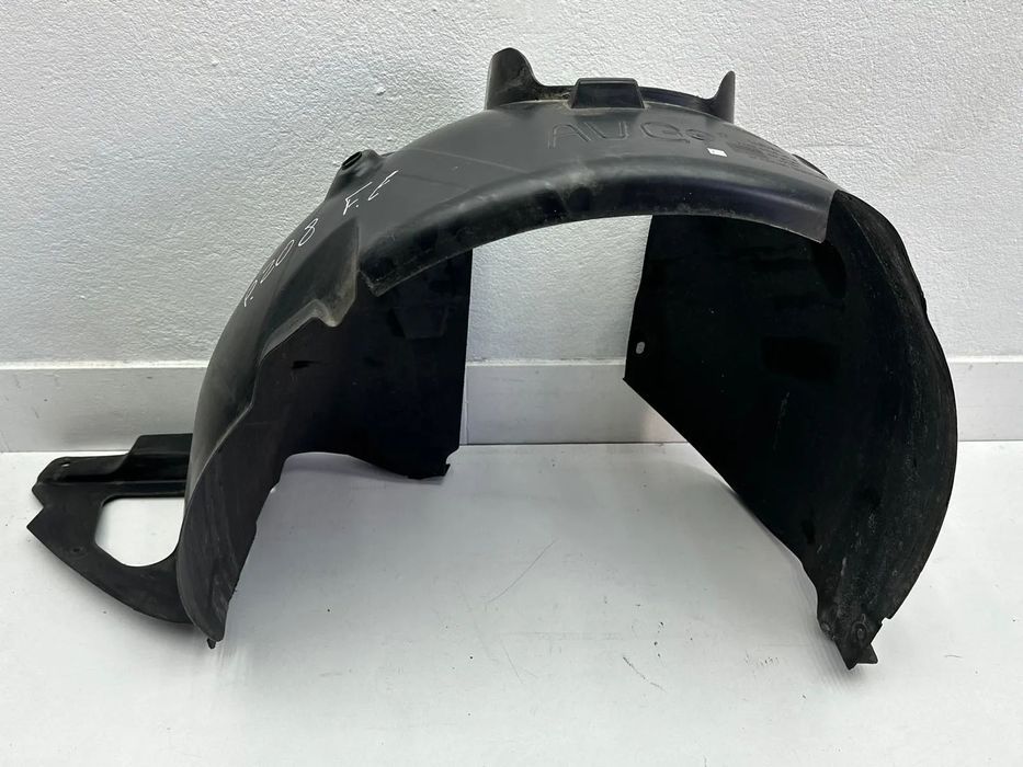 Cave Roda Frente Direita / Esquerda - Peugeot 208 I (2016)