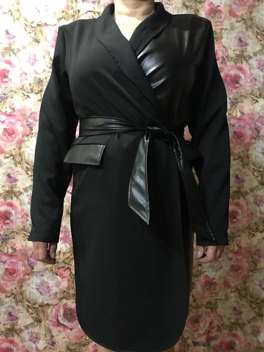 Женское платье