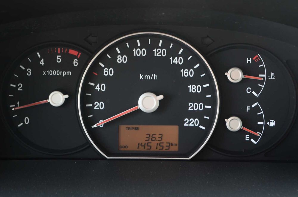 Kia Carens Дизель 2011