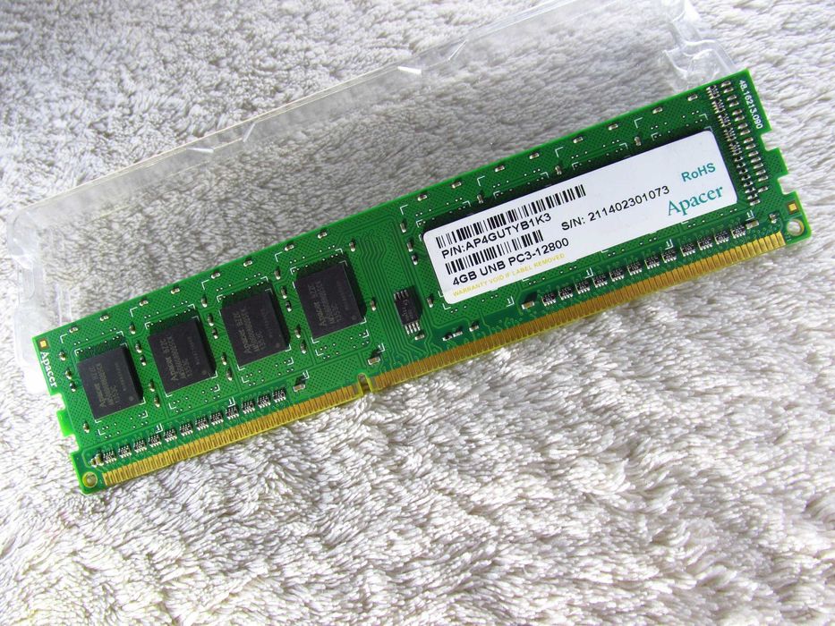 Оперативна пам'ять 4 Гб Apacer DDR3-1600 4096MB PC3-12800