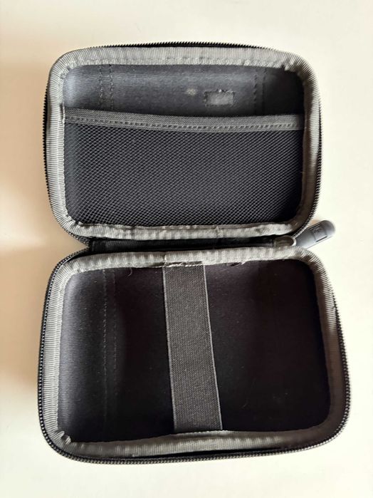 Bolsa Rígida Case Logic para Disco Externo HDD 2.5