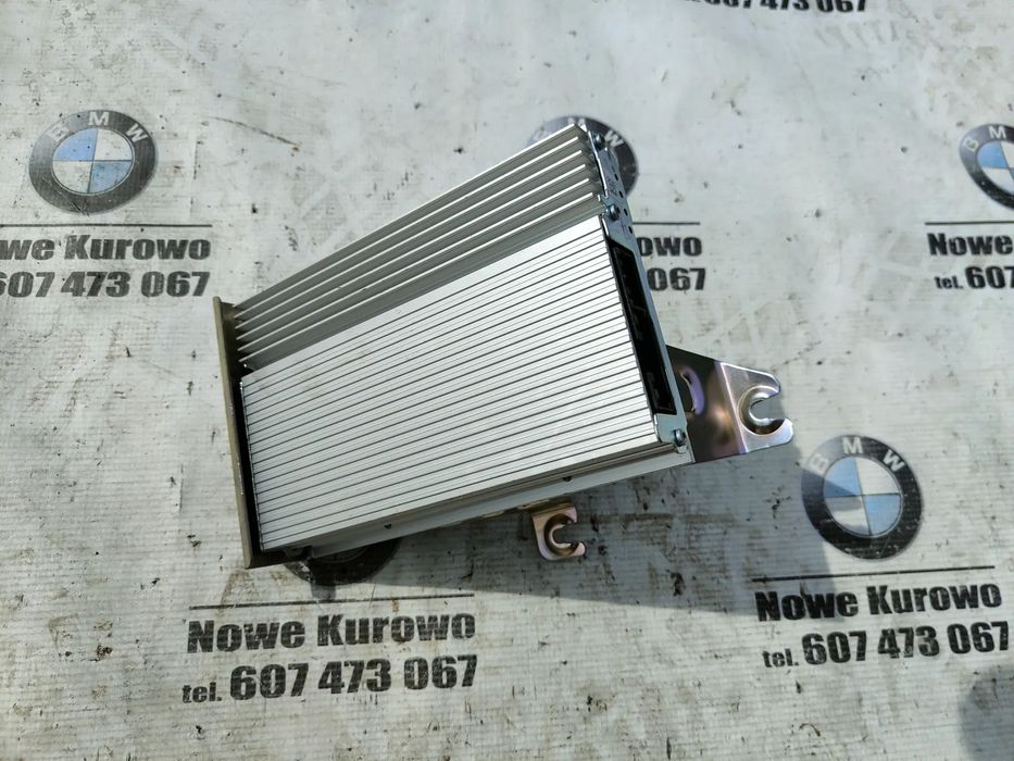 DODGE Journey Wzmacniacz audio Infinity 05064302AC