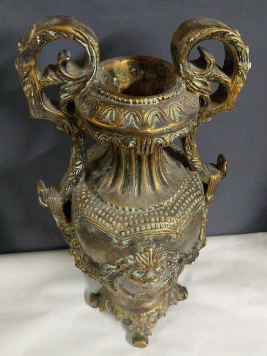 Vaso decorativo antigo.