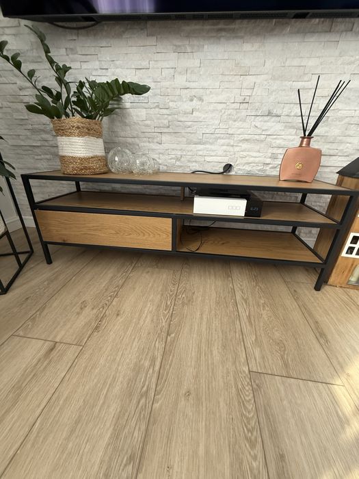 Szafka rtv, jysk, dąb czarny