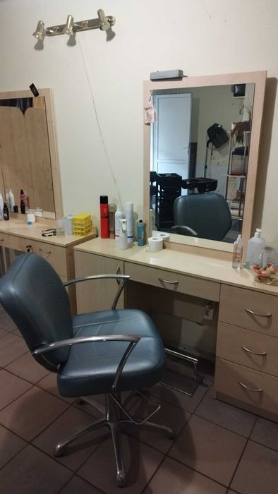 ТЕРМIНОВО - Меблі та обладнання для перукарні.