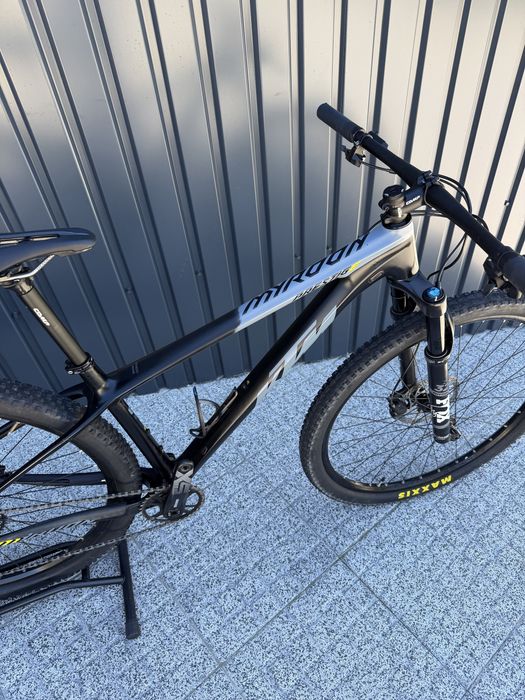 Ktm myroon prestige tamanho S carbono