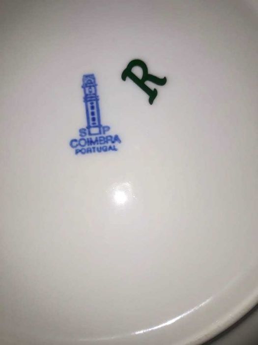 Serviço de Jantar da Porcelana SP Coimbra - 29 Peças
