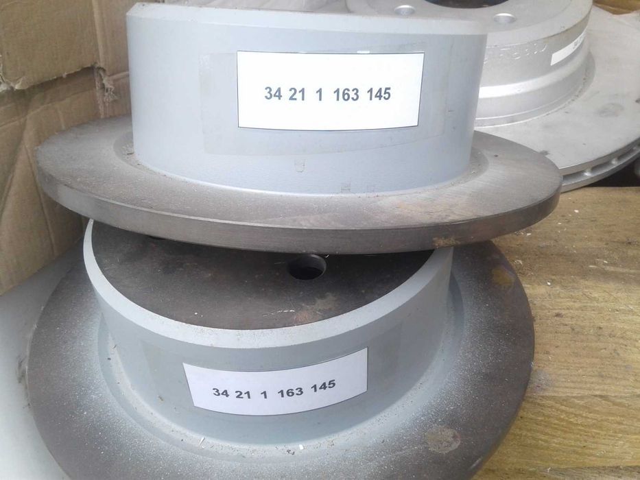 Nowe Oryginalne Tarcze Hamulcowe BMW 3 E30 Klocki Bosch Bremboo OEM