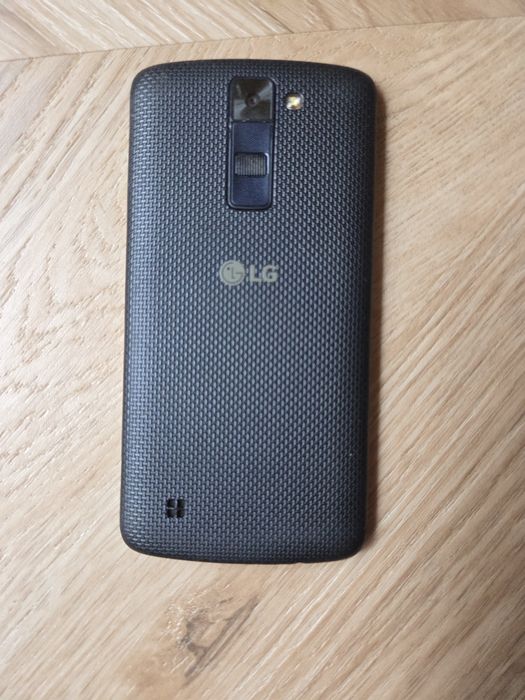 Telefon LG K8 sprawny, uszkodzony ekran