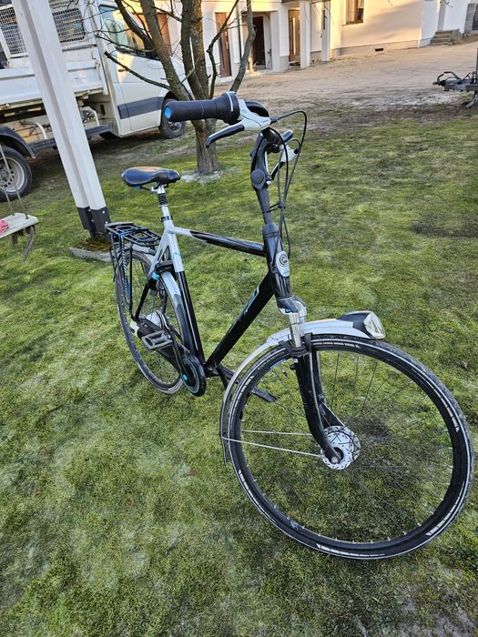Gazelle eclipse koła 28