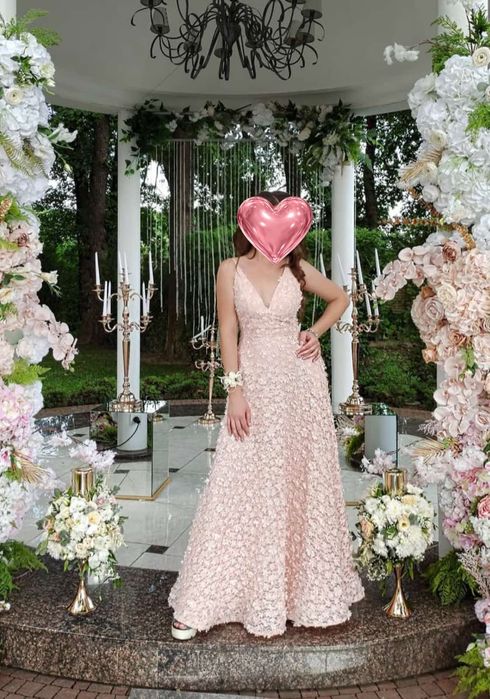 Сукня рожева вечірнє плаття