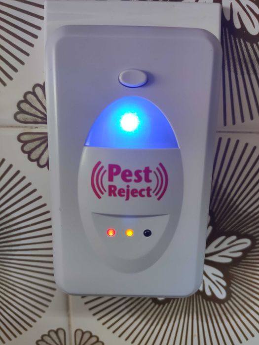 Repelente Pest Reject, Ultra-sónico (baratas,ratos,formigas, mosquitos