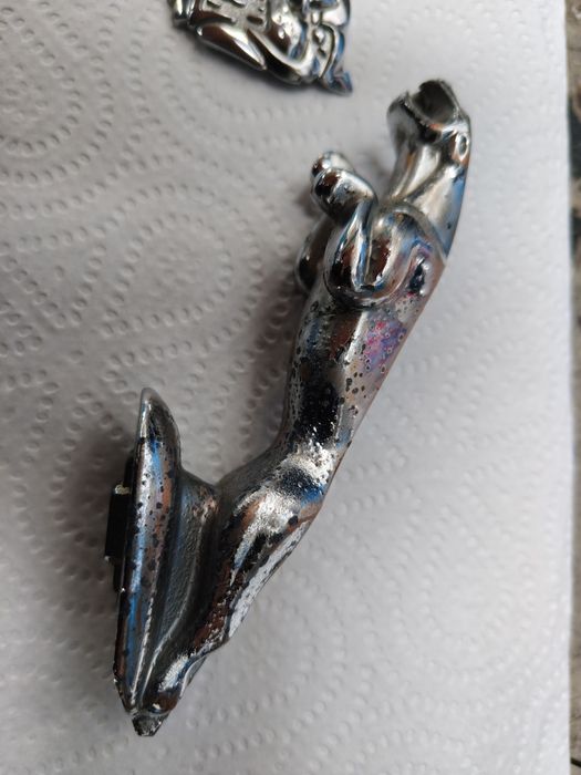 Emblematy jaguar