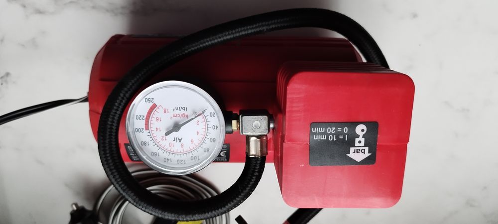 Kompresor do kół dobrej firmy Einhell